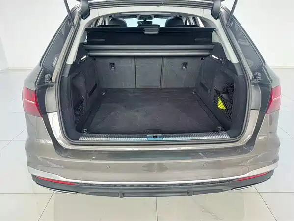 Audi A4 2021