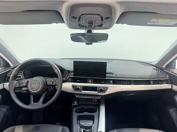 Audi A4 2021