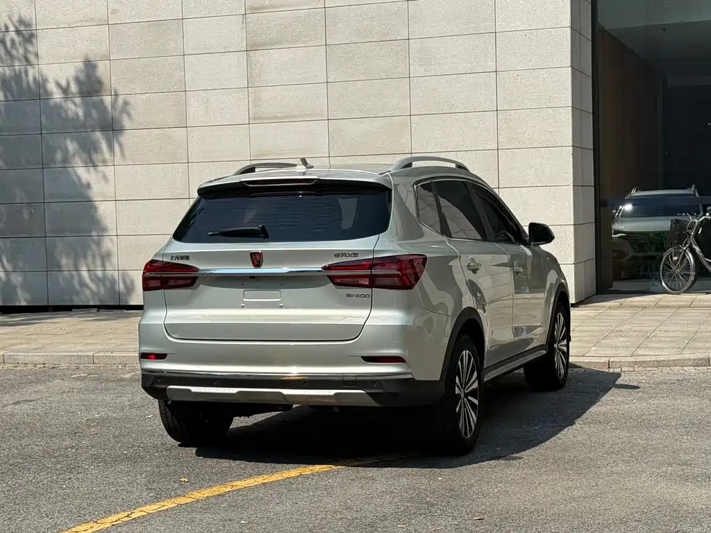 Roewe RX5 New Energy 2020 — фото 18