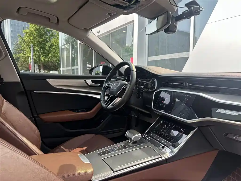 Audi A6L 2021 — фото 17