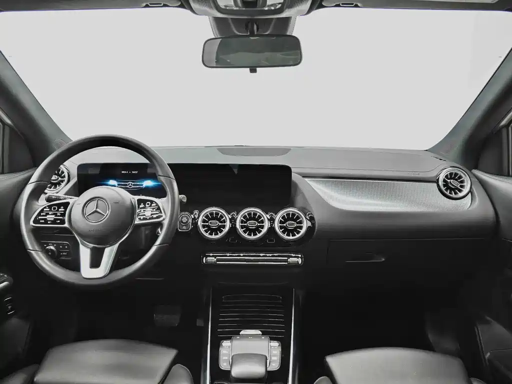 Mercedes-Benz GLA 2023 — фото 24