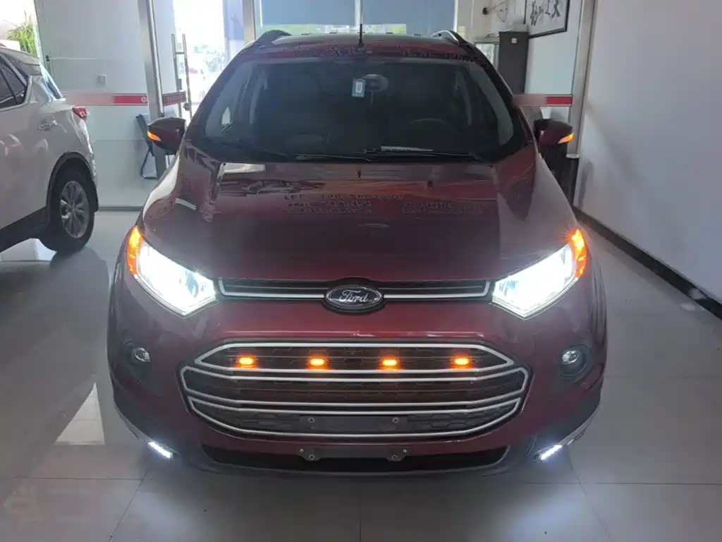 Ford EcoSport 2017 — фото 3