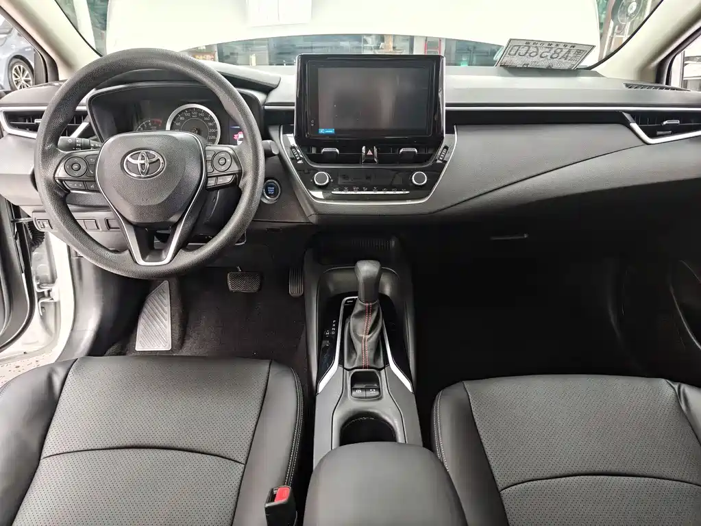 Toyota Corolla 2022 — фото 12