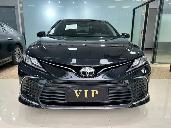 Toyota Camry 2023