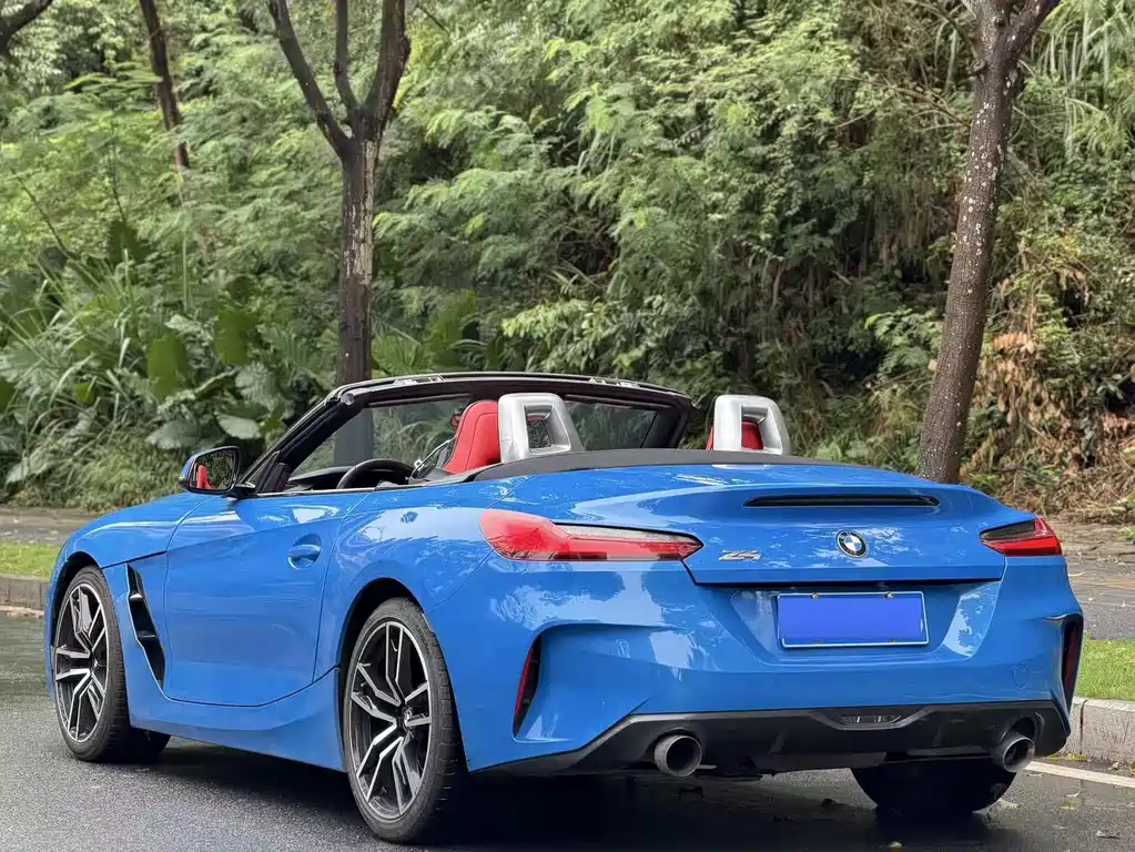 BMW Z4 2021 — фото 4