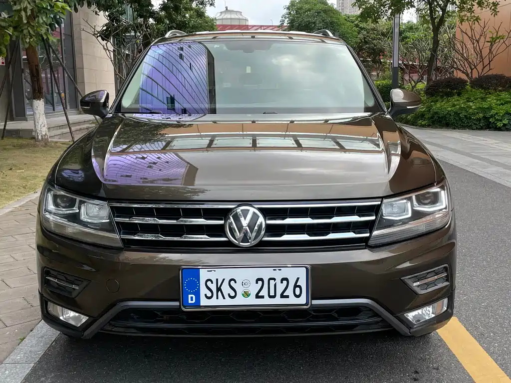 Volkswagen Tiguan L 2019 — фото 2
