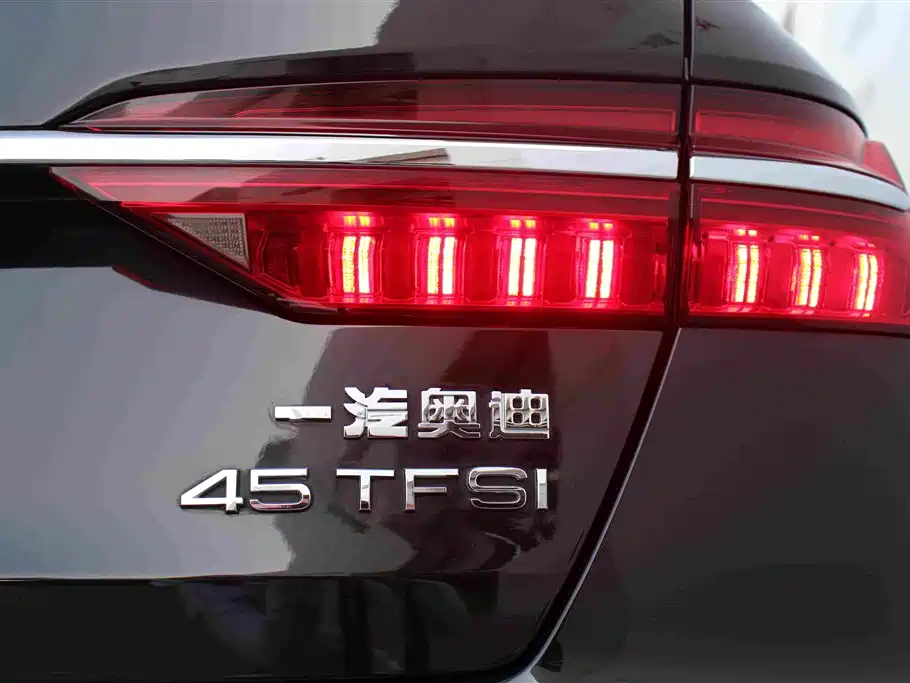 Audi A6L 2021 — фото 14