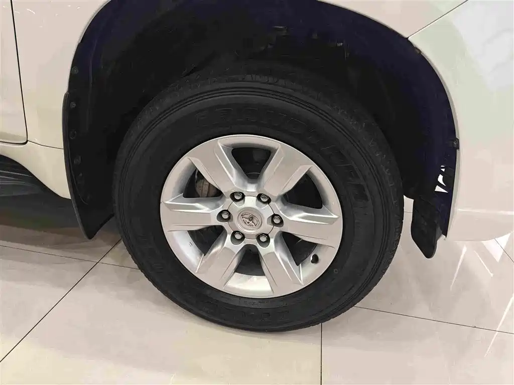 Toyota Prado 2017