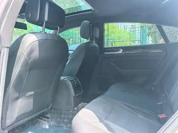 Volkswagen CC 2025