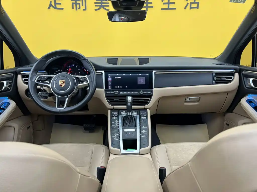 Porsche Macan 2019 — фото 14