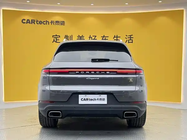 Porsche Cayenne 2025
