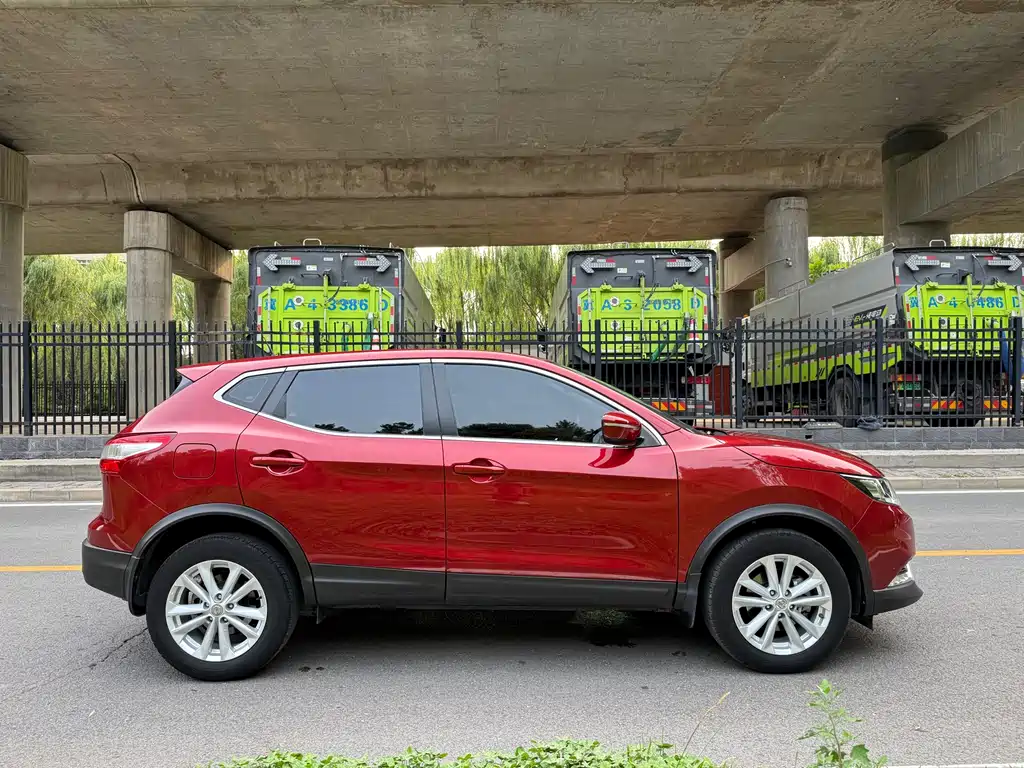 Nissan Qashqai 2016 — фото 4