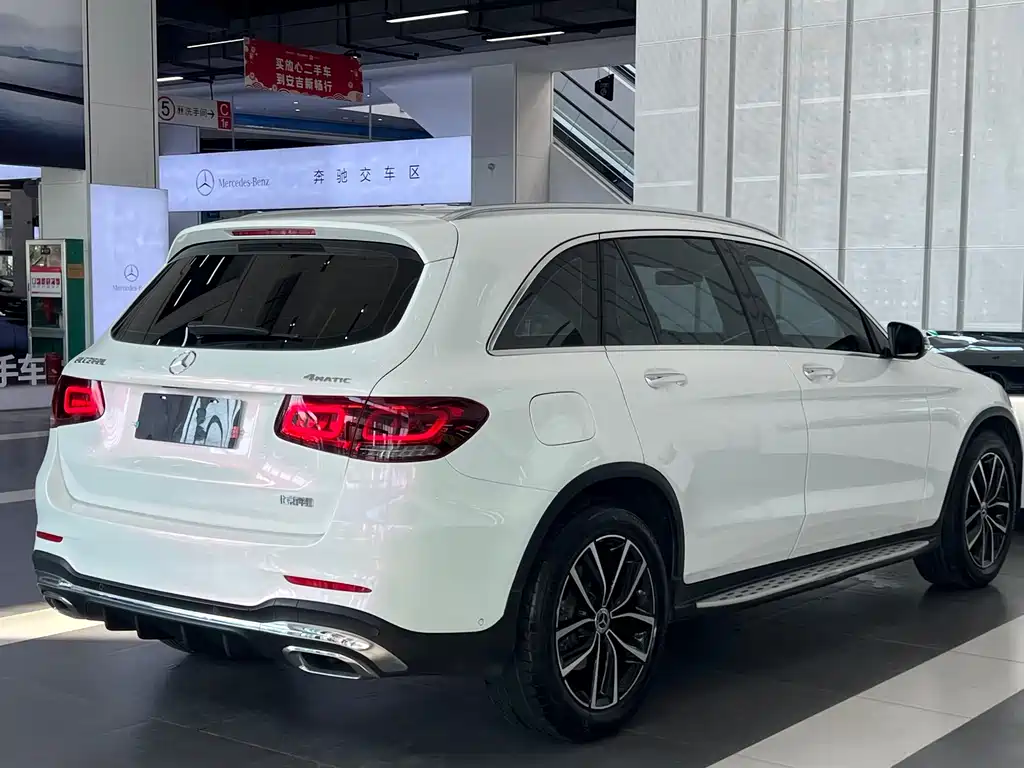 Mercedes-Benz GLC 2022 — фото 9