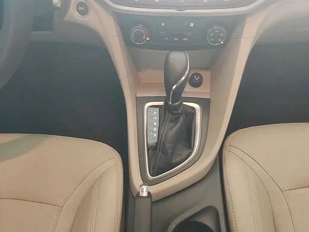 Buick Excelle 2020 — фото 14