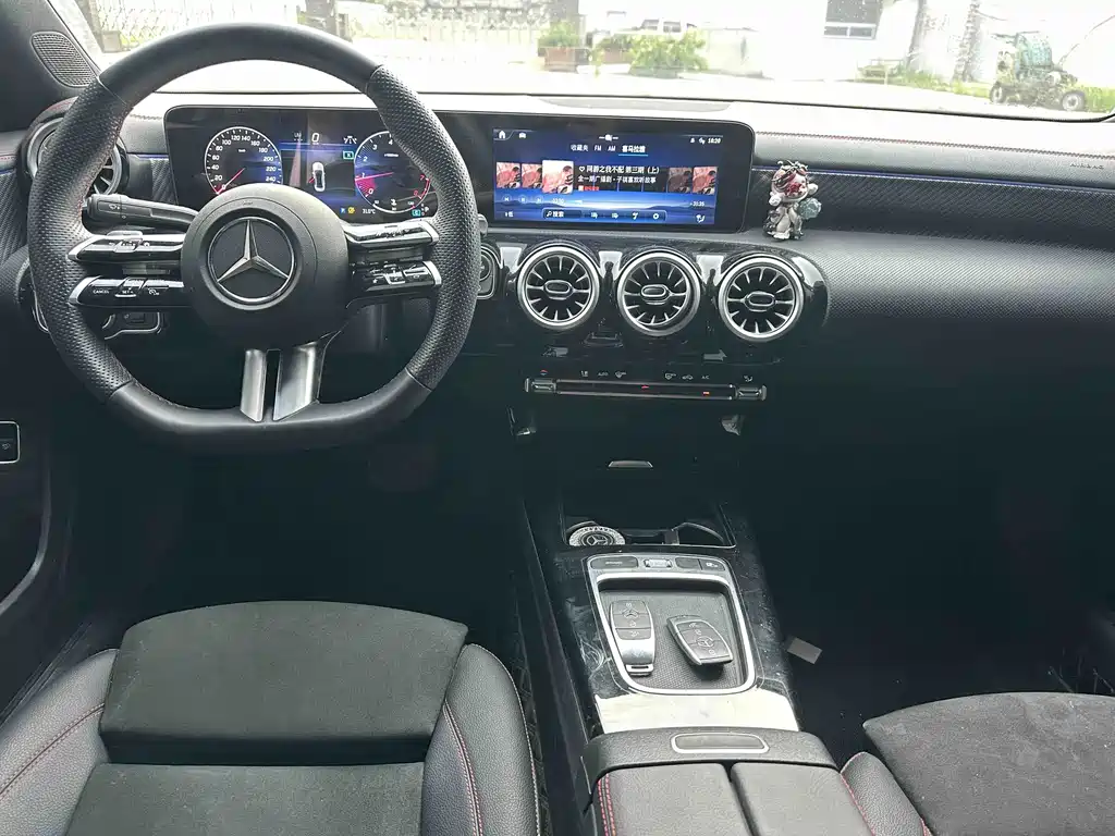 Mercedes-Benz A-Class 2024