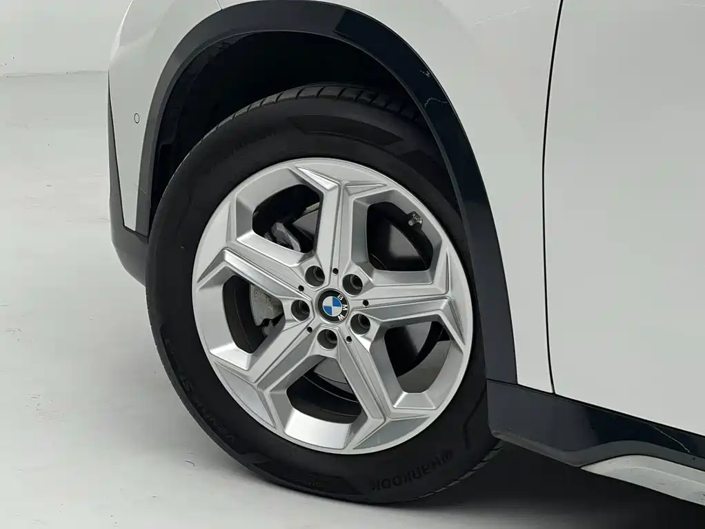 BMW X1 2023 — фото 11