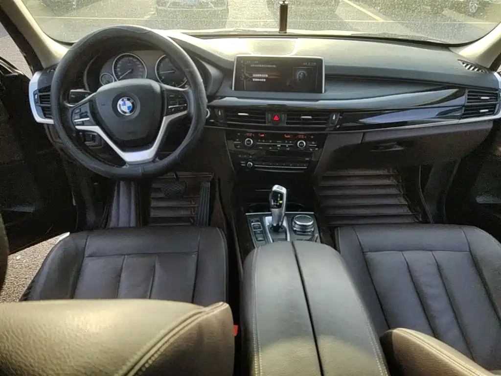 BMW X5 2017 — фото 10