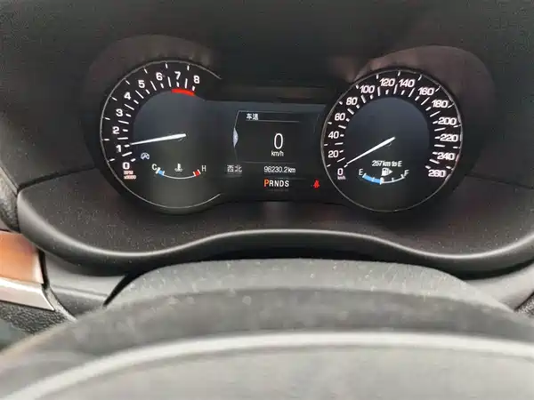 Lincoln MKC 2017