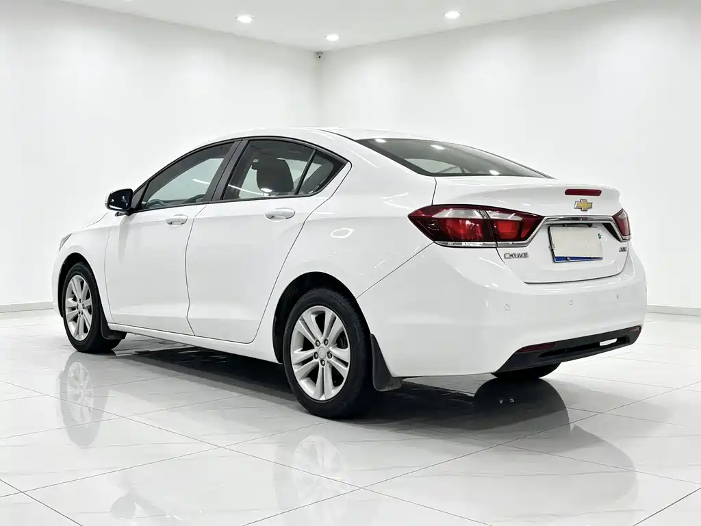 Chevrolet Cruze 2016 — фото 9