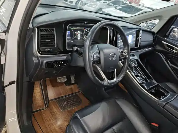 GAC Trumpchi M8 2022