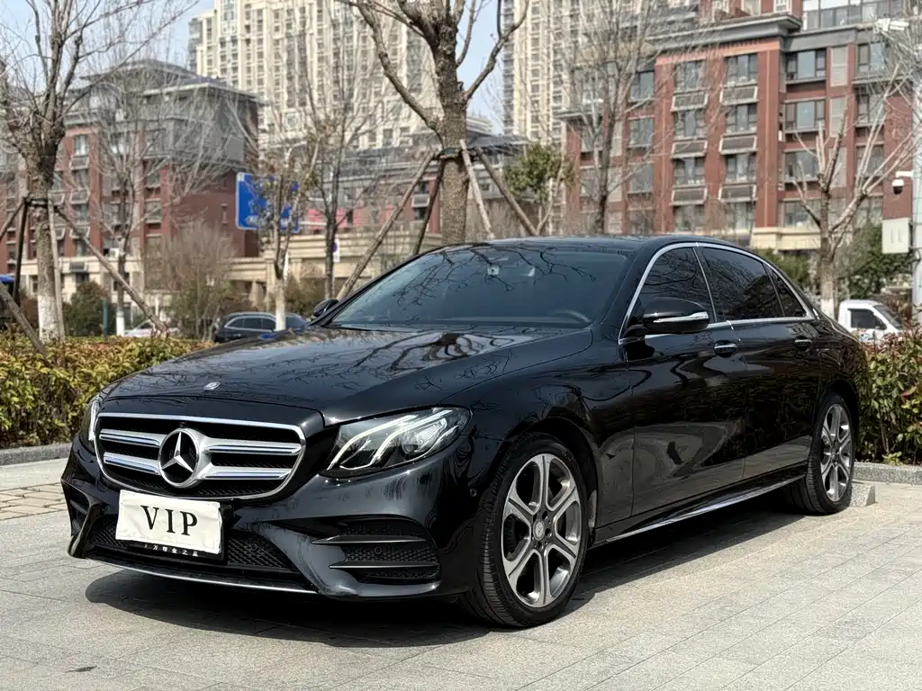 Mercedes-Benz E-Class 2017 — фото 1