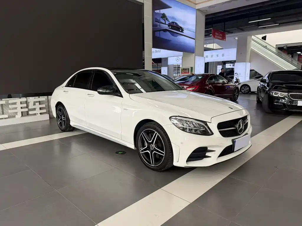 Mercedes-Benz C-Class 2021 — фото 3