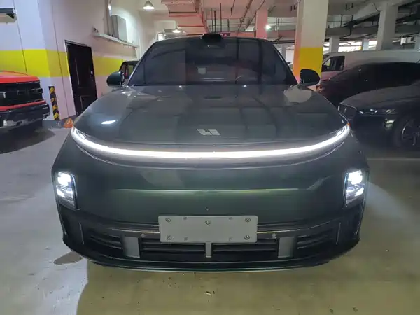 Li Auto L7 2025
