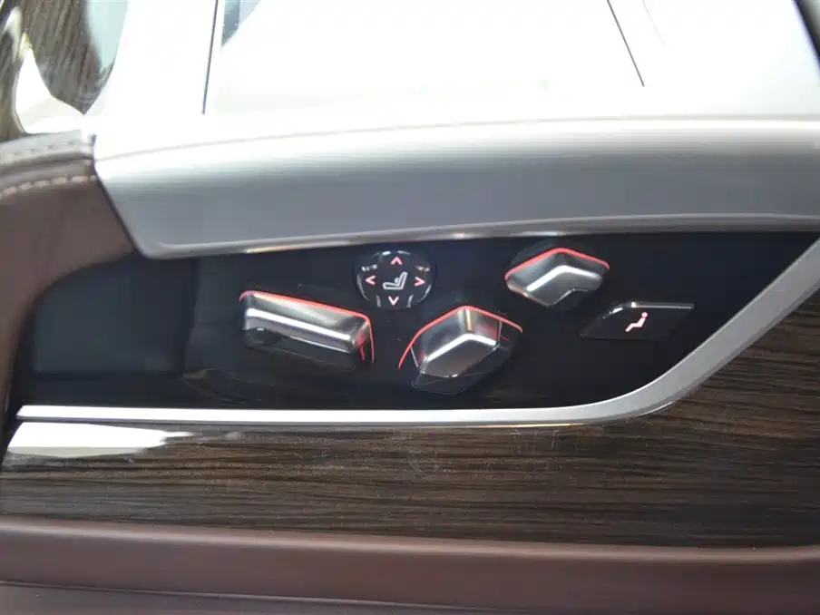 BMW 7 Series 2022 — фото 14