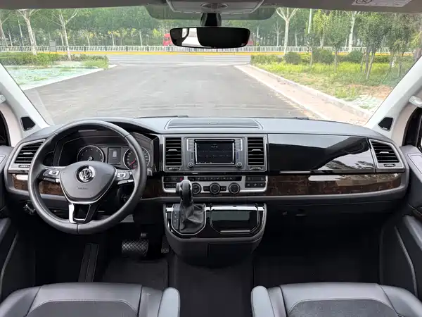 Volkswagen Metroway 2017