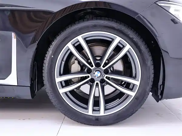 BMW 7 Series 2019