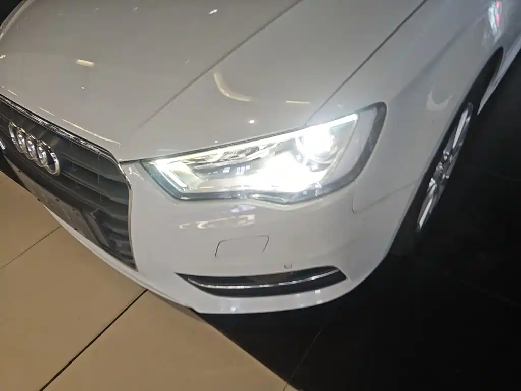 Audi A3 2015 — фото 24