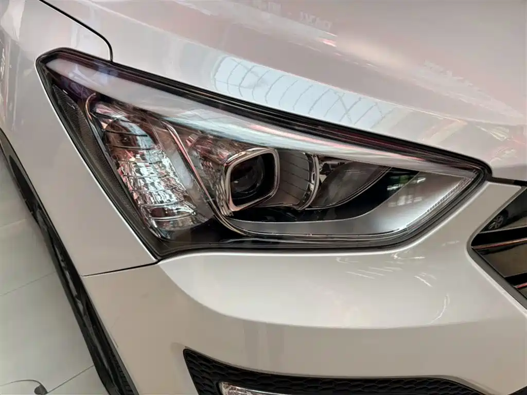 Hyundai Santa Fe 2016 — фото 4