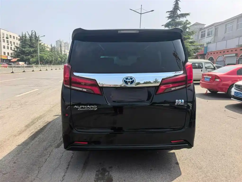 Toyota Alphard 2019 — фото 5