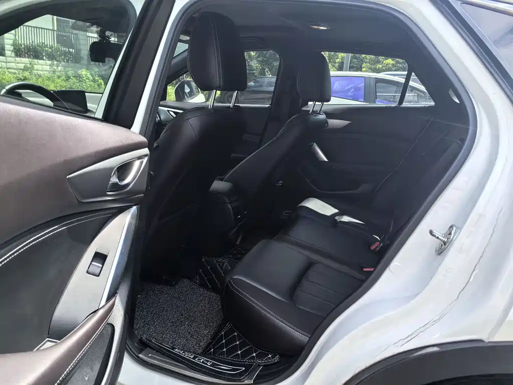 Mazda CX-4 2016