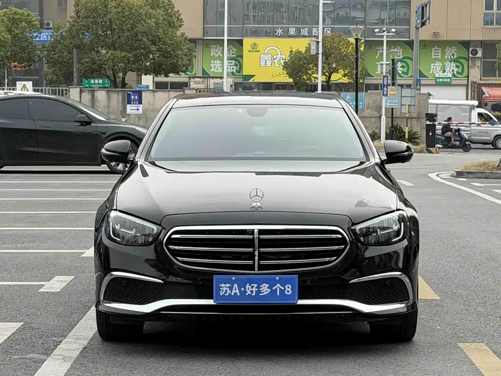 Mercedes-Benz E-Class 2022 — фото 2