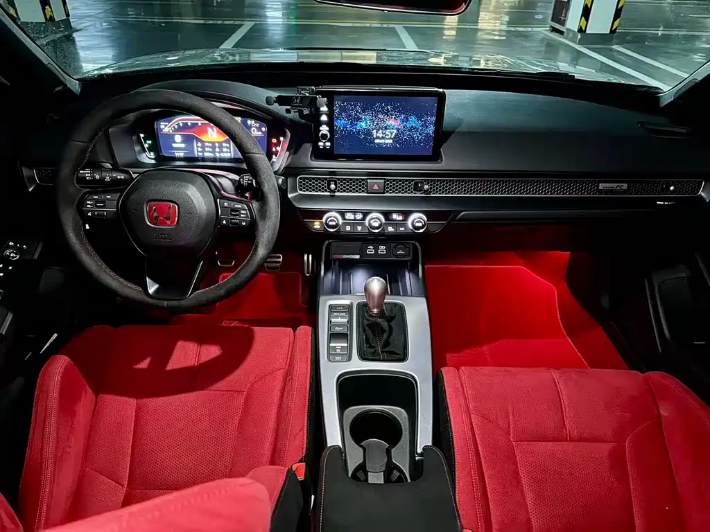Honda Civic 2023 — фото 12