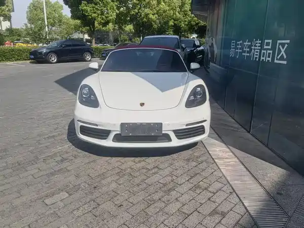 Porsche 718 2022