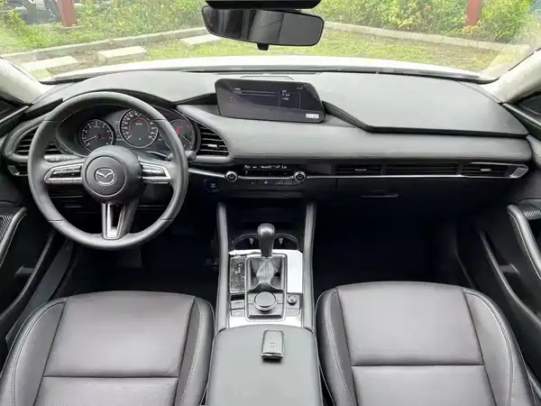 Mazda 3 Axela 2020