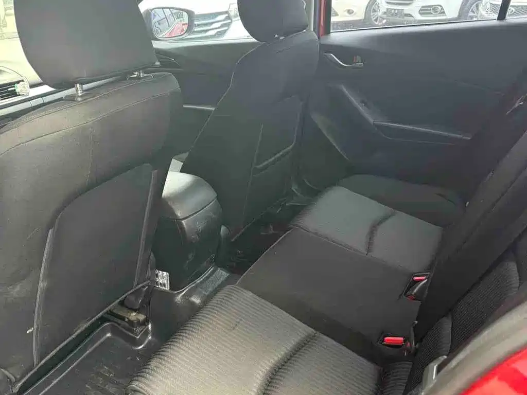 Mazda 3 Angkesela 2016
