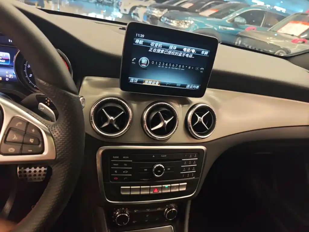 Mercedes-Benz CLA 2018 — фото 13