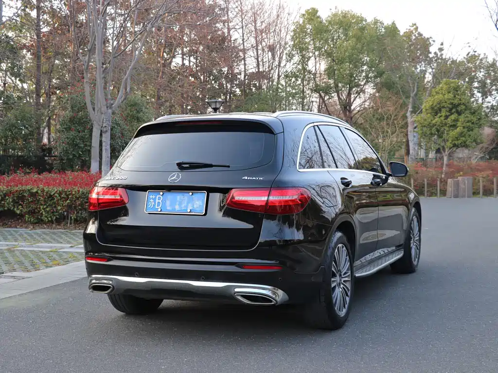 Mercedes-Benz GLC 2017 — фото 3