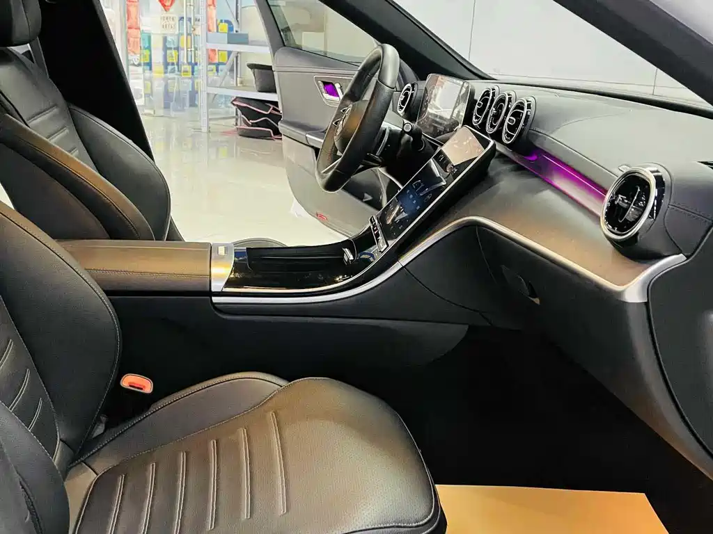 Mercedes-Benz C-Class 2022 — фото 6