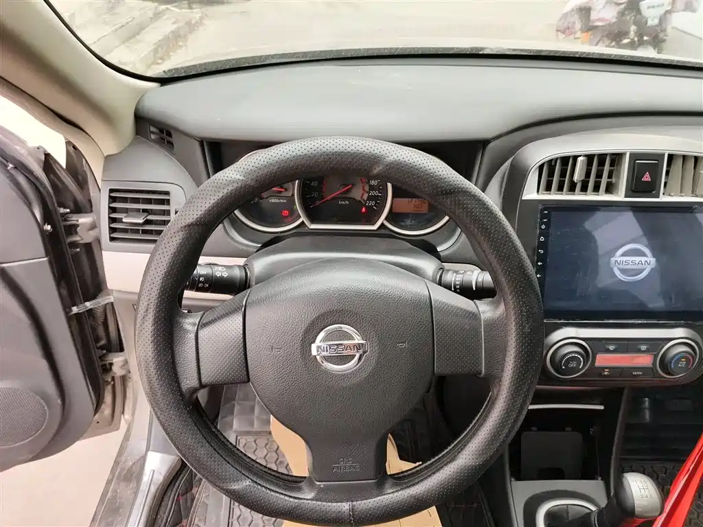 Nissan Sylphy 2017 — фото 11