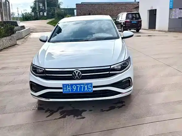 Volkswagen Bora 2023