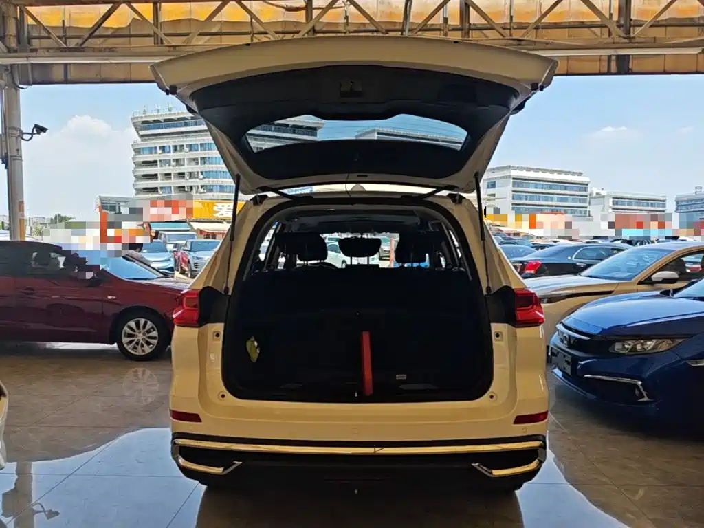 Haval M6 2023 — фото 19