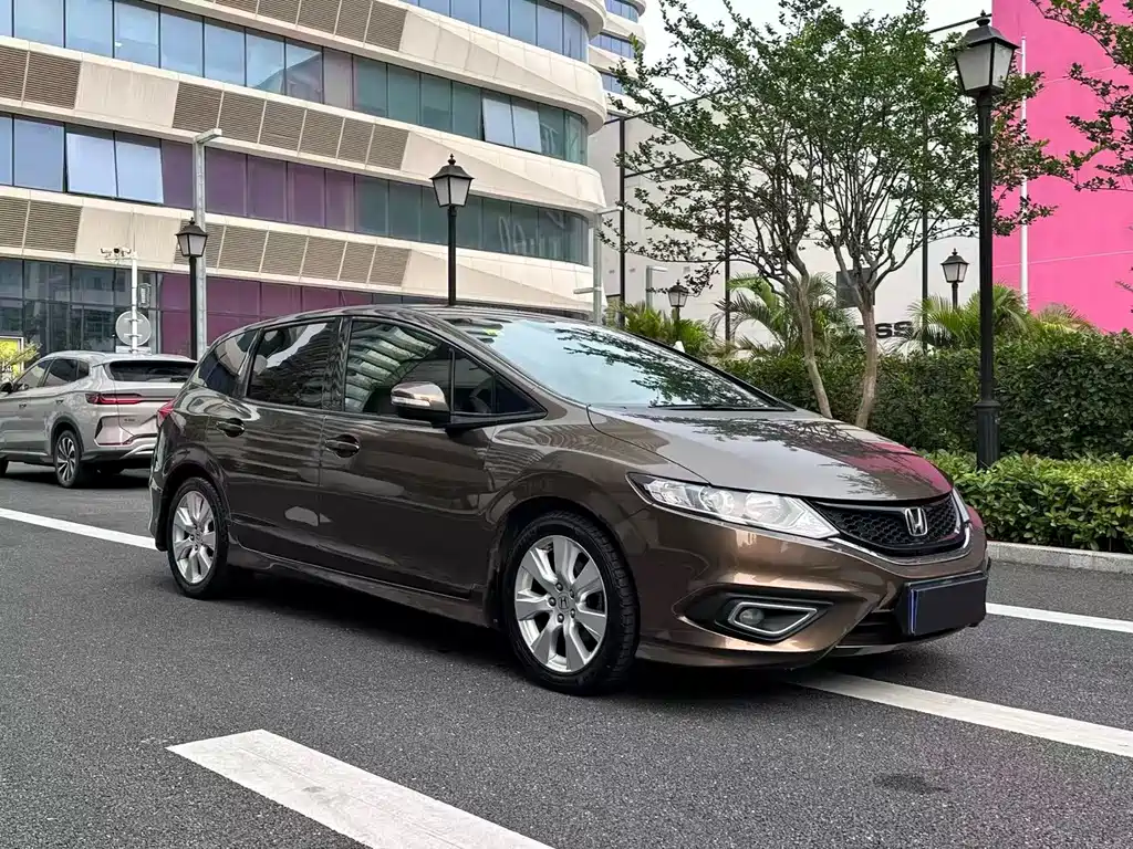 Honda Jade 2015 — фото 8