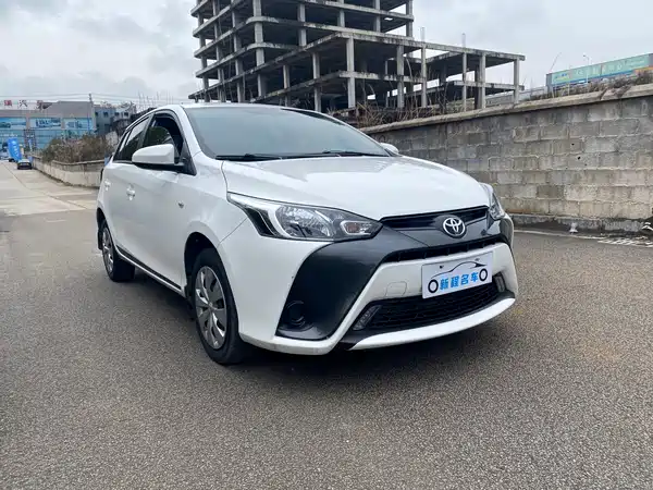 Toyota Yaris L 2020
