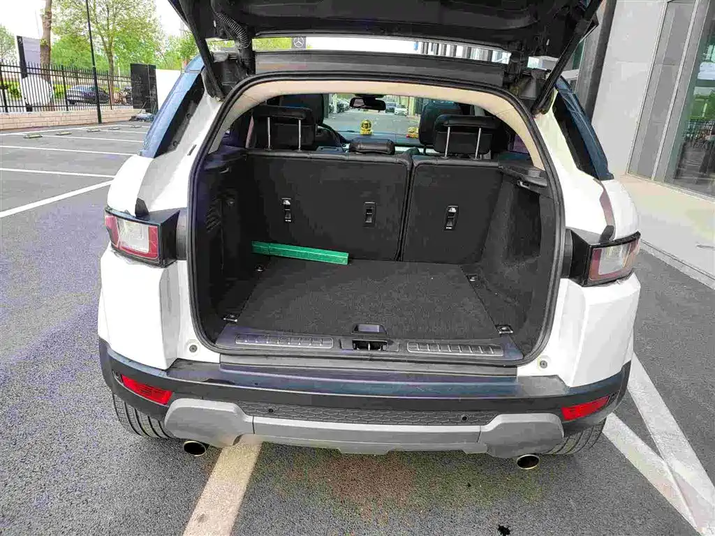 Land Rover Evoque 2016 — фото 17