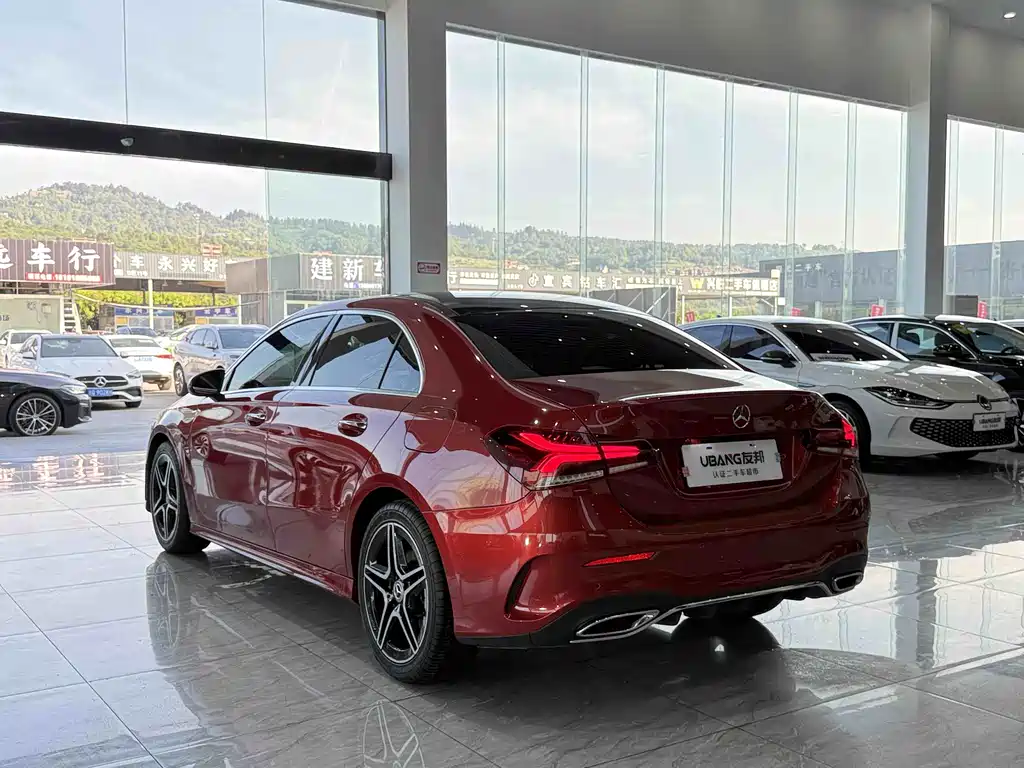 Mercedes-Benz A-Class 2019 — фото 6