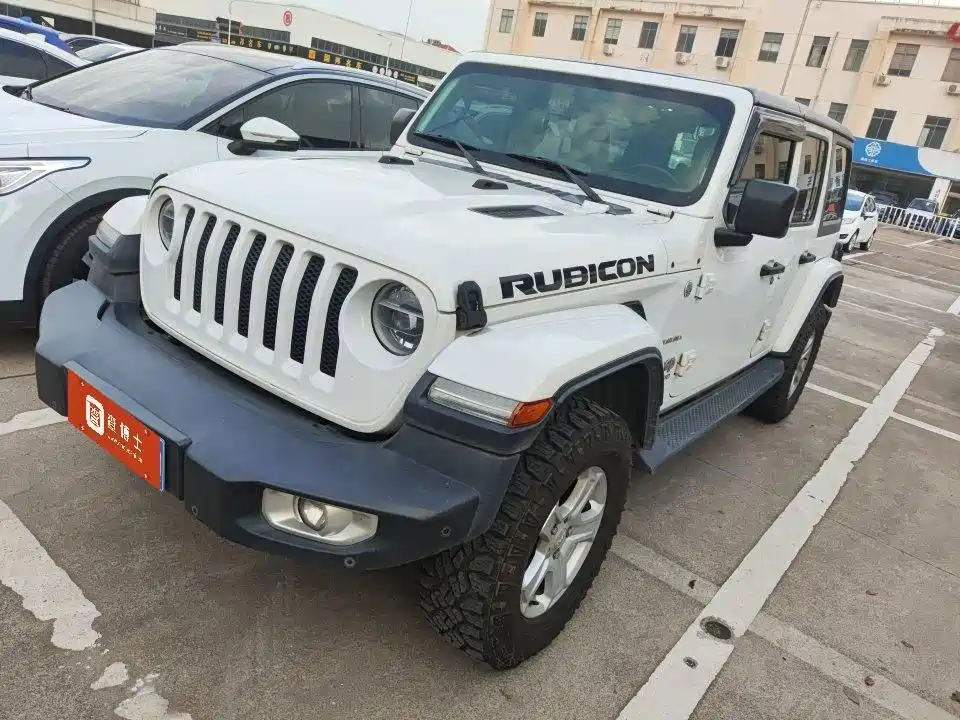 Jeep Wrangler 2020 — фото 1